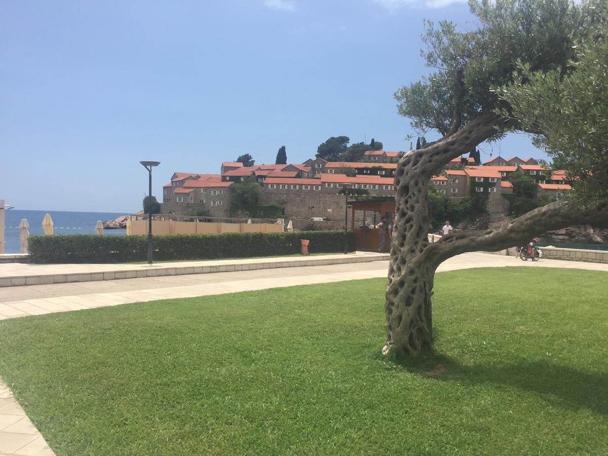 Apartments Vila Andja Sveti Stefan Exterior foto